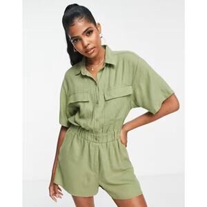 Abercrombie & Fitch Shortsleeve Utility Romper - M Olive